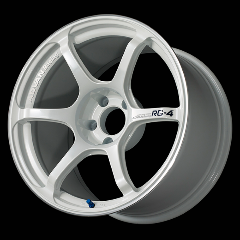 Advan RG-4 17x9.5 / +35 Offset / 5-114.3 / 73mm Bore / Racing White Metallic & Ring