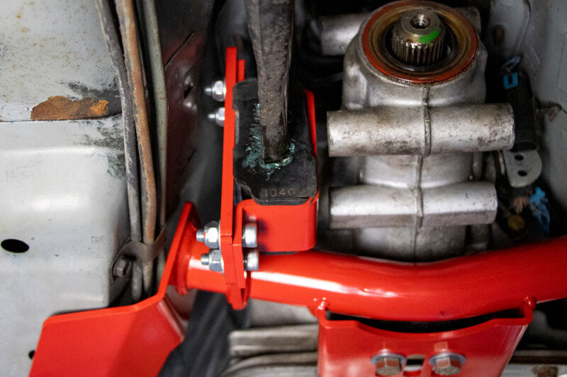 UMI 82-92 GM F-Body Torque Arm Relocation Kit - 4L60E - Red