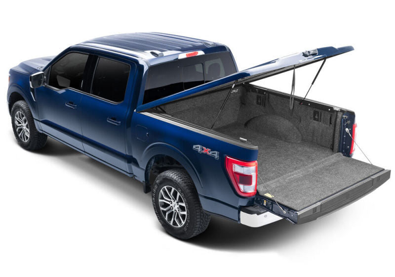 Undercover - Ford 2022 Lightning / 23-24 Ford F-150 5.5 ft Short Bed Tonneau Cover