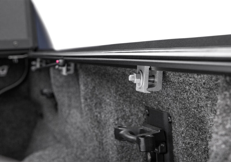 Extang 07-21 Toyota Tundra w/Rail System 5.5ft. Bed Endure ALX