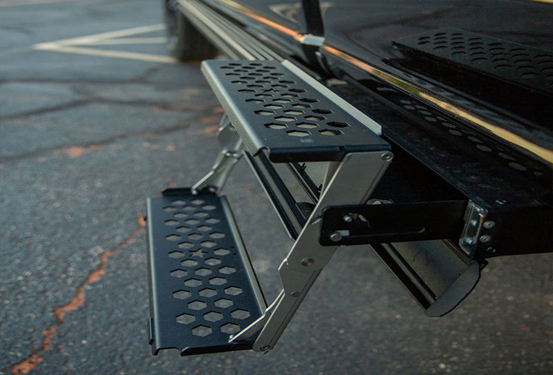 Rock Slide Engineering R-STEP 9 Inch Wide Step with Universal Brackets To Mount On Flat Surface