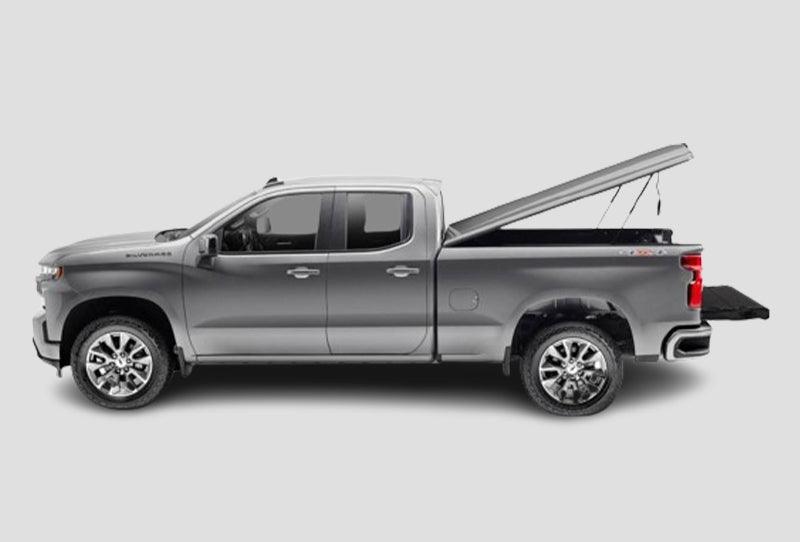 UnderCover 19-22 Chevy/GMC Silverado/Sierra 69.6in Fusion Bed Cover - Shadow Gray Metallic