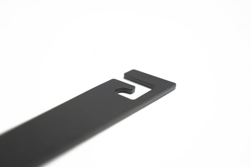 DV8 Offroad 2021 Ford Bronco | Capable Bumper Slanted Front License Plate Mount