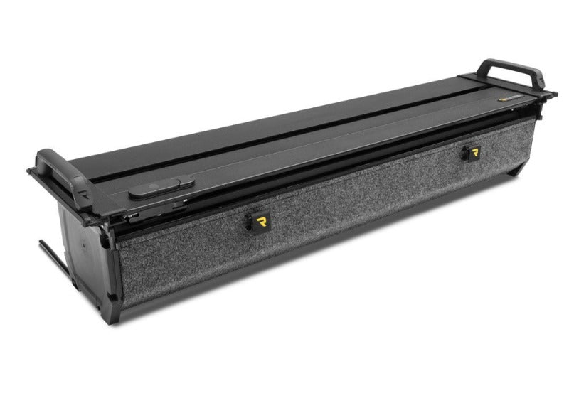 RealTruck 07-21 Toyota Tunra CrewMax 5.5ft w/Deck Rail Sys (No Bed Box) RetraxPRO EZ-Off FRC-4000