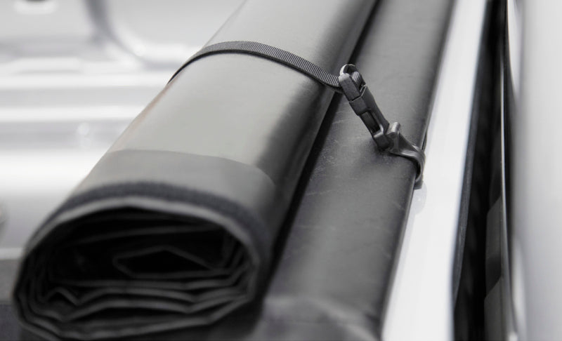 Access 2024 Toyota Tacoma 5ft Bed Lorado Roll-Up Bed Cover