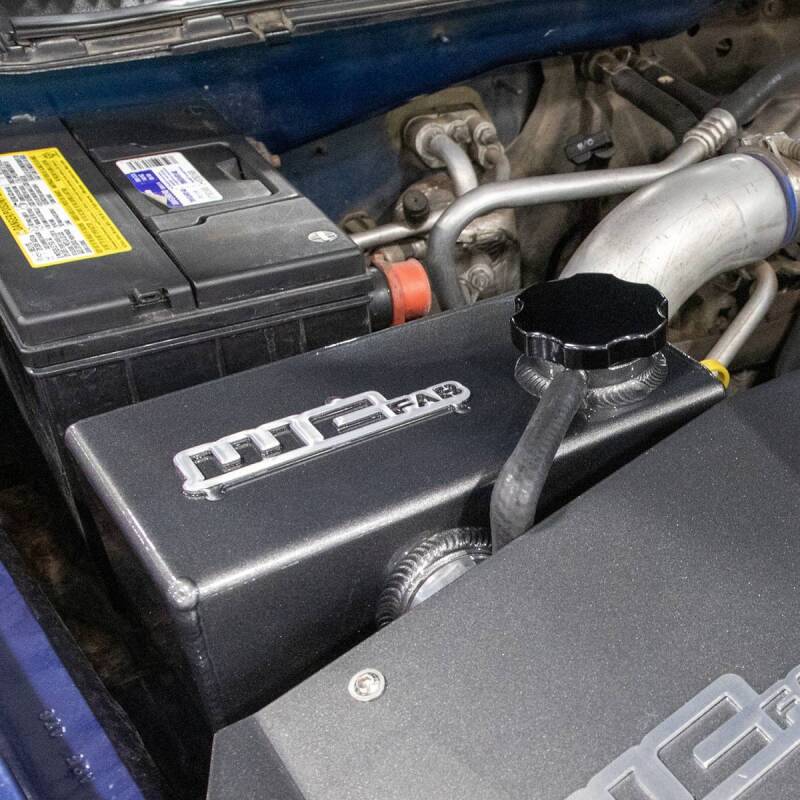 Wehrli 01-07 Chevrolet 6.6L LB7/LLY/LBZ Duramax OEM Placement Coolant Tank Kit - Bengal Silver