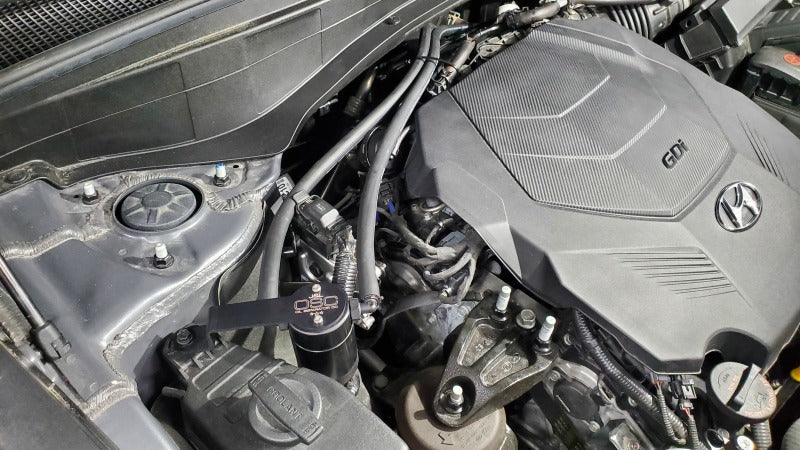 J&L 20-22 Hyundai Palisade / Kia Telluride 3.8L Oil Separator 3.0 Passenger Side - Black Anodized