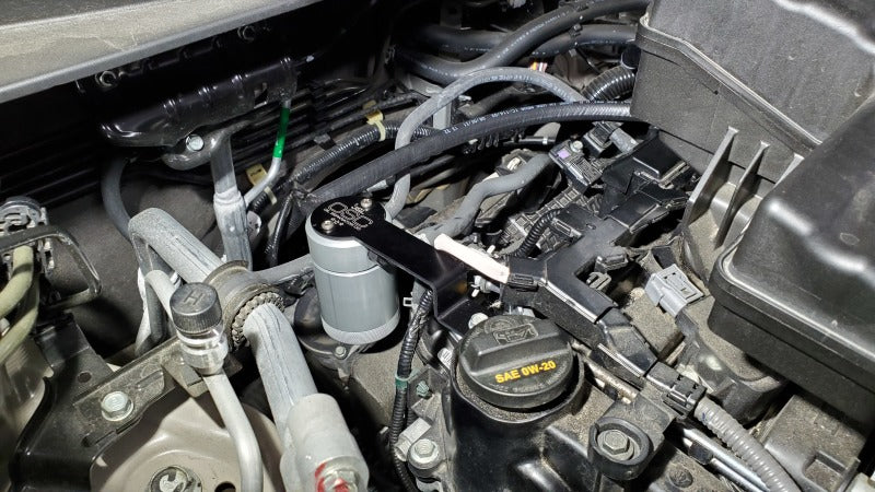 J&L 17-22 Honda CRV 1.5L Turbo Passenger Side Oil Separator 3.0 - Clear Anodized