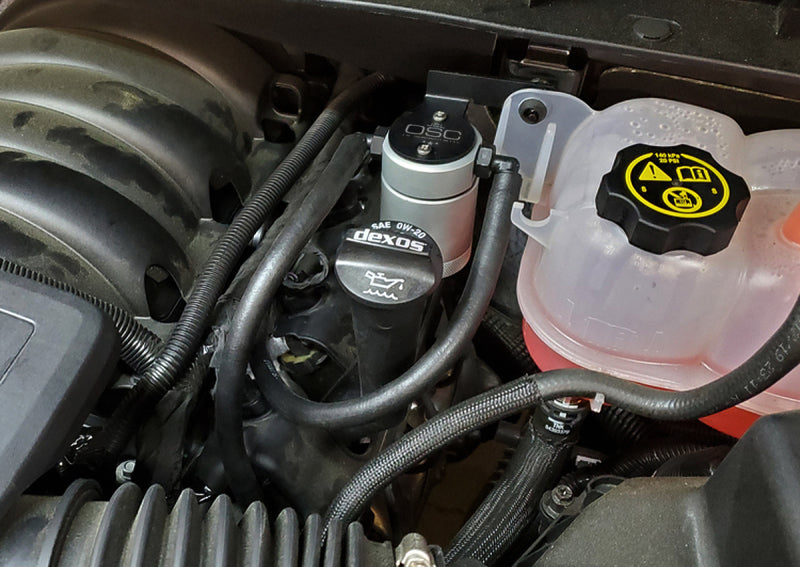 J&L 19-22 Chevrolet Silverado/GMC Sierra 1500 5.3L V8 Driver Side Oil Separator 3.0 - Clear Anod