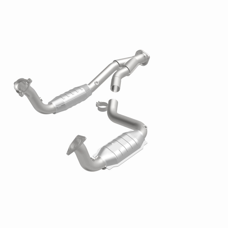 MagnaFlow Conv DF 03-06 Chevy SSR 5.3/6.0 OEM