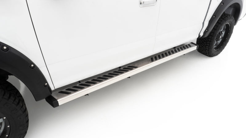 Lund 2017 Ford F-250 Super Duty Crewcab Summit Ridge 2.0 Running Boards - Stainless