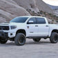 Fabtech 16-19 Toyota Tundra 4WD Trd Pro 4in Perf Sys w/Dlss 2.5 C/Os & Rr Dlss