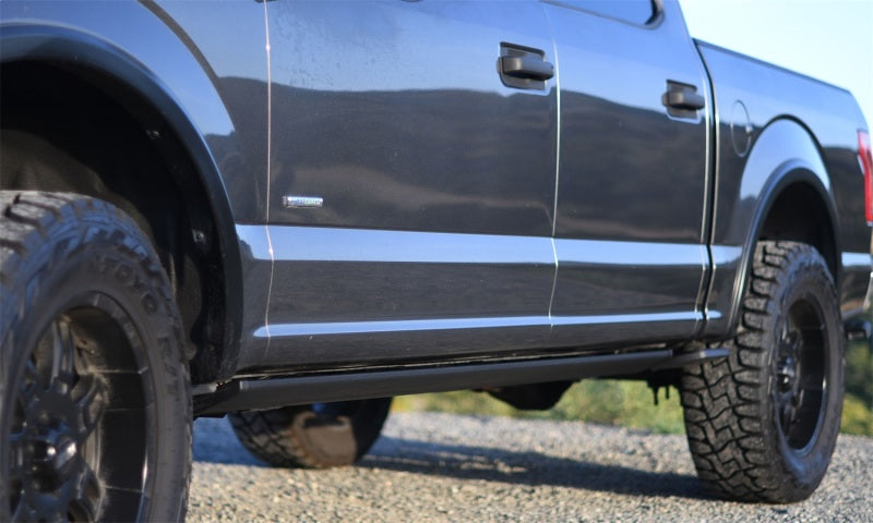 AMP Research 2022 Ford F-250/350/450 PowerStep Smart Series